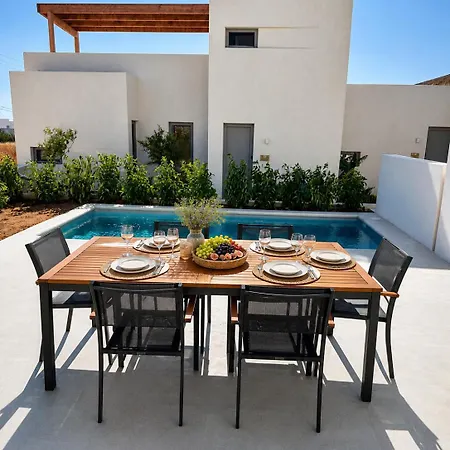 Geveria Luxury With Pool Agia Anna Naxos Dom wakacyjny